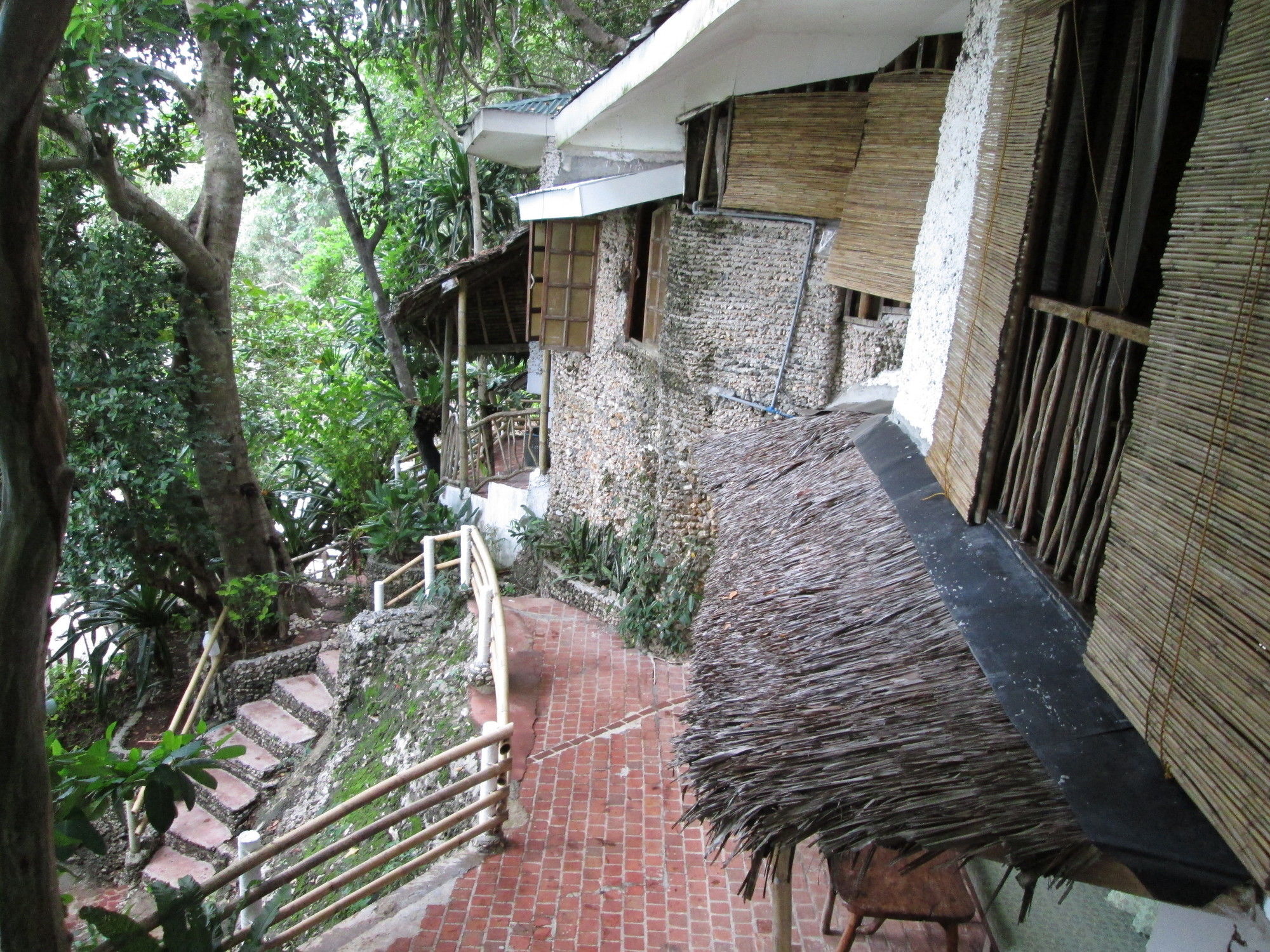 Balinghai Hotel 3*